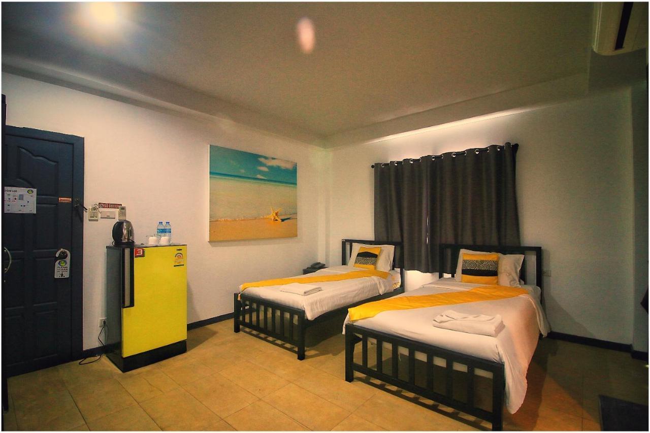 Colora Hotel Patong Phuket Exterior photo