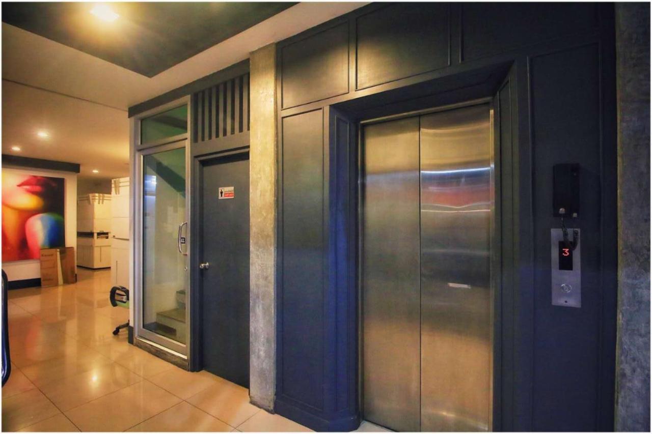 Colora Hotel Patong Phuket Exterior photo